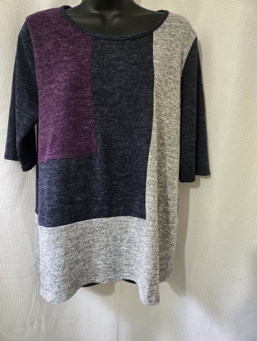 Faith and Joy Colorblock Short-Sleeve Top in Navy, Purple & Heather Gray
